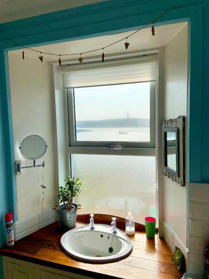 Bed and Breakfast Orsay House Portnahaven Екстер'єр фото